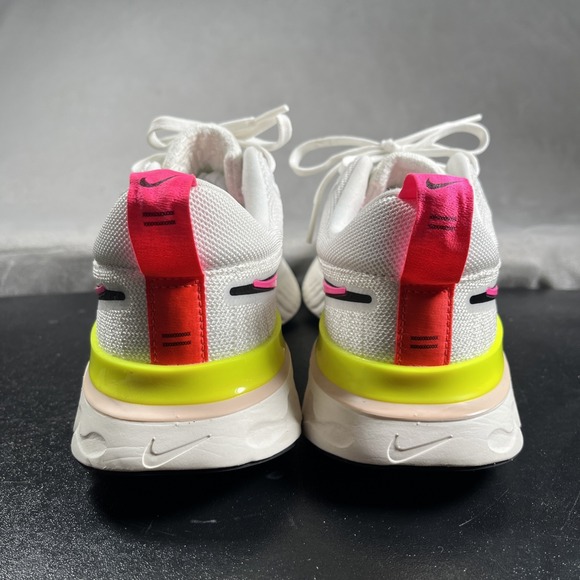 Nike Shoes Women 9 React Infinity Run Flyknit 2 'Rawdacious' Running DJ5396-100 - Picture 4 of 16